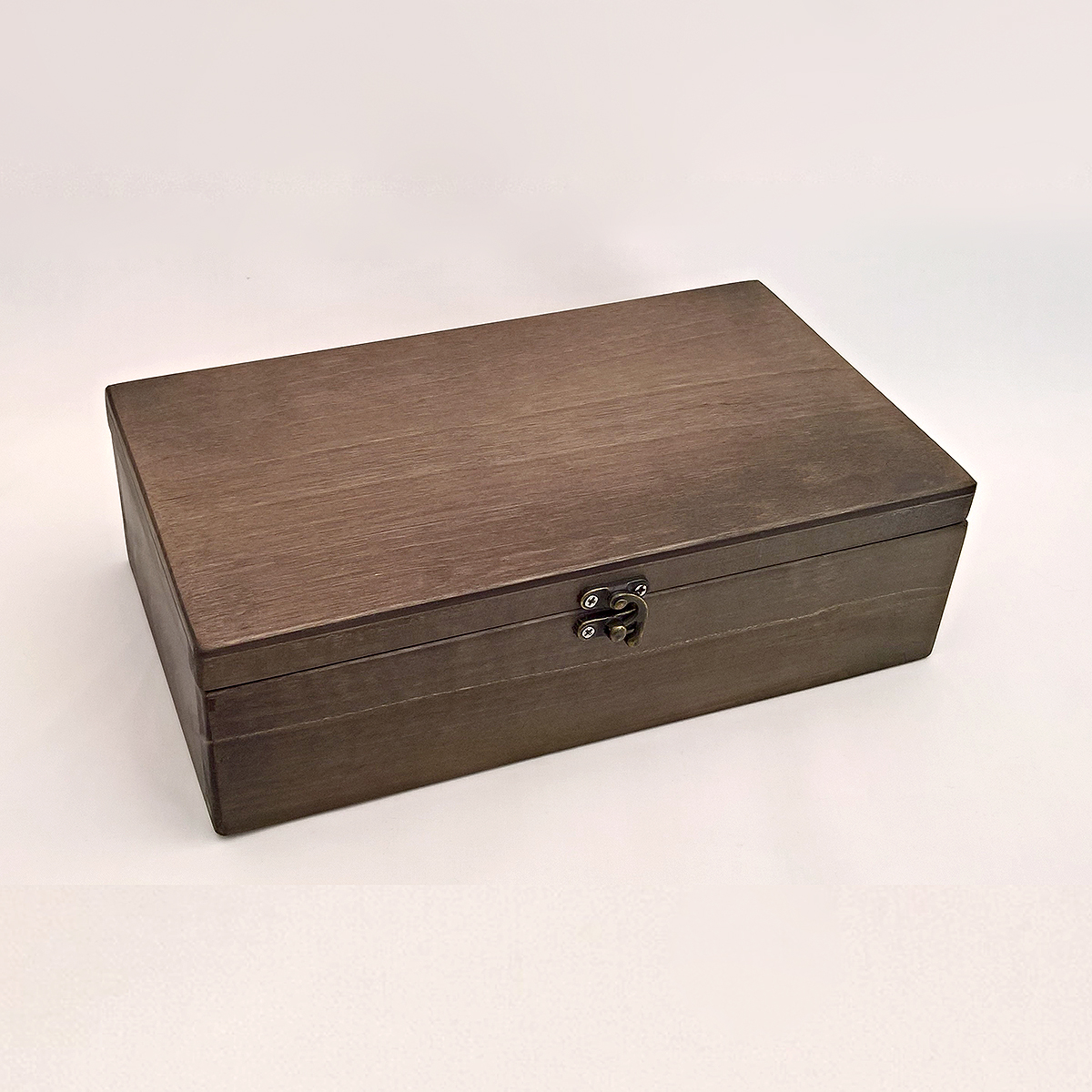 Коробка из дерева