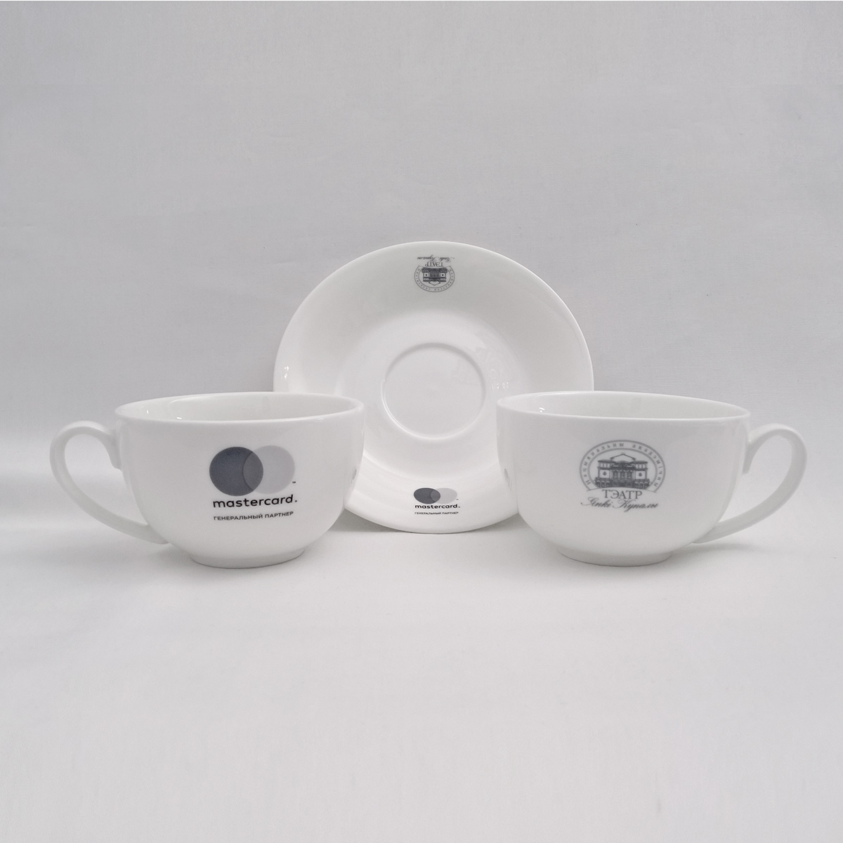 брендированные кружка с блюдцем